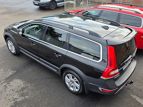 Volvo XC70 9 of 17