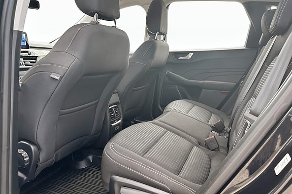 Ford Kuga 8 of 9