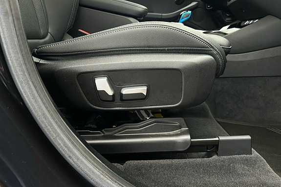 BMW iX3 19 of 30