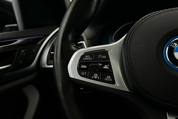 BMW iX3 27 of 30