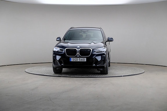 BMW iX3 3 of 30