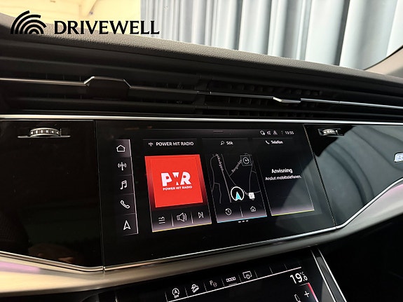 Audi Q8 12 of 30
