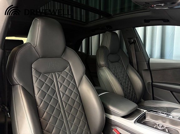 Audi Q8 16 of 30