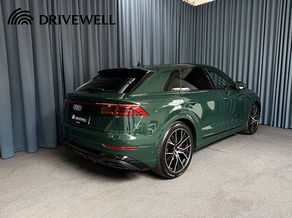Audi Q8 3 of 30
