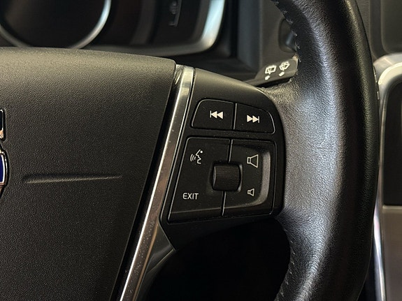 Volvo V60 19 of 28