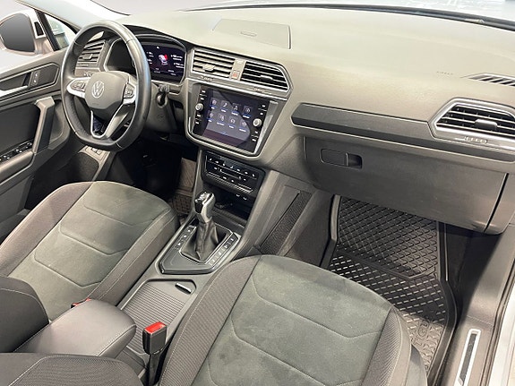 Volkswagen Tiguan 13 of 21