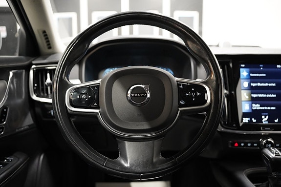 Volvo V90 14 of 28