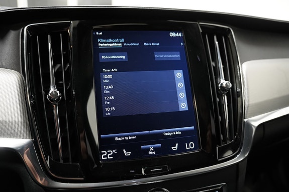 Volvo V90 18 of 28