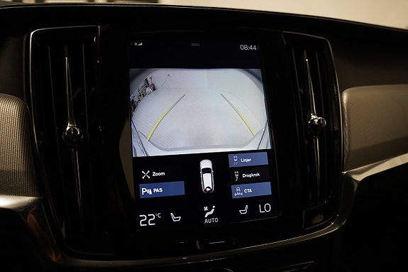Volvo V90 17 of 28