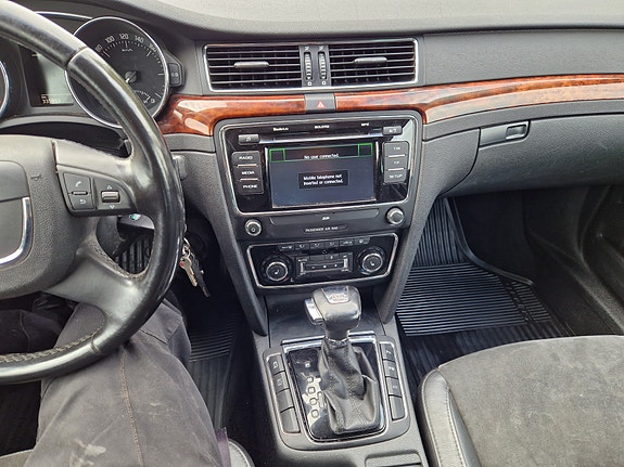 Skoda Superb 5 of 12