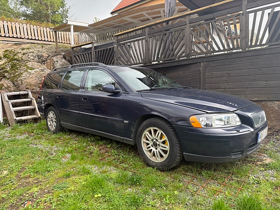 Volvo V70 6 of 9