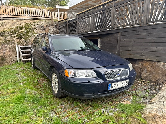 Volvo V70 5 of 9