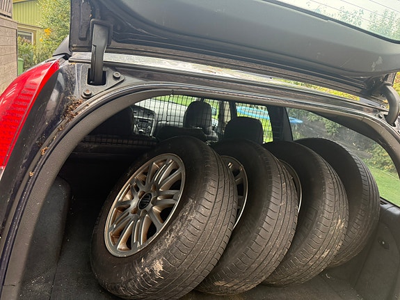 Volvo V70 9 of 9