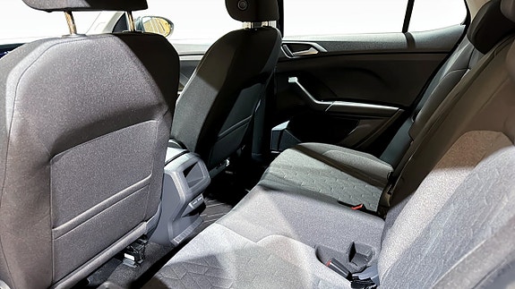 Volkswagen T-Cross 11 of 19