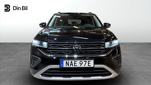 Volkswagen T-Cross 4 of 19