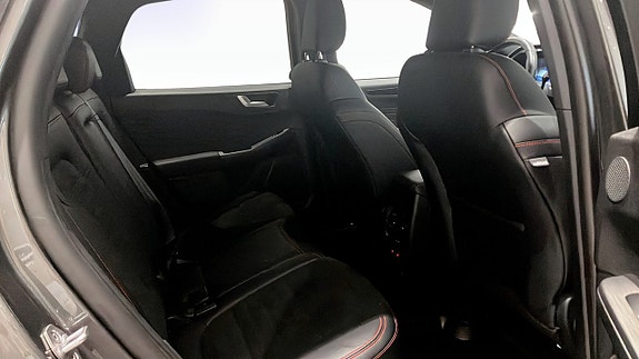 Ford Kuga 5 of 15