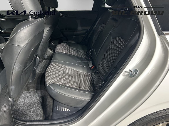 Kia Ceed 9 of 14