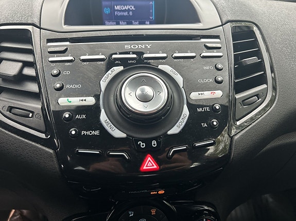 Ford Fiesta 20 of 23
