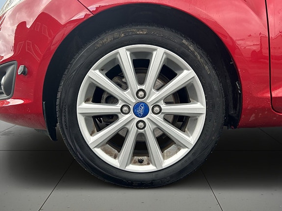 Ford Fiesta 14 of 23