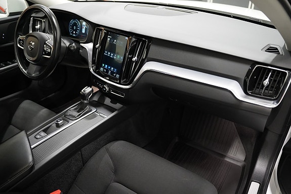 Volvo V60 8 of 20