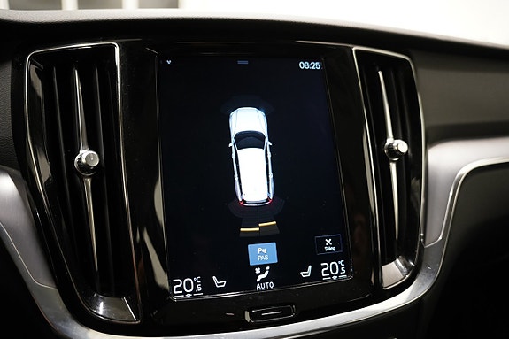 Volvo V60 13 of 20