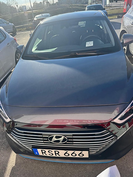Hyundai IONIQ 5 of 5