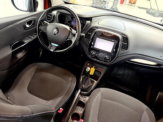 Renault Captur 10 of 14