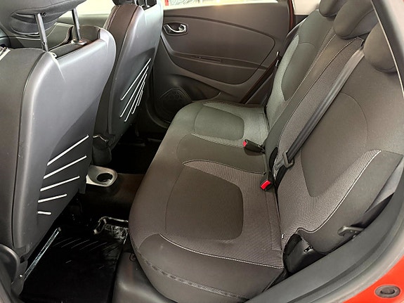 Renault Captur 12 of 14