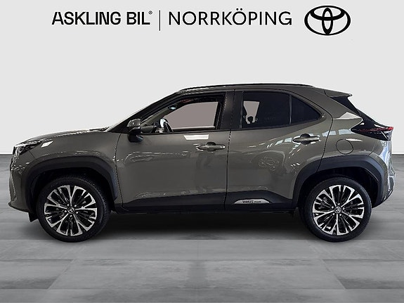 Toyota Yaris Cross 4 of 12