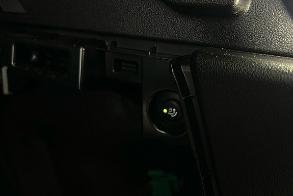 BMW iX3 16 of 28