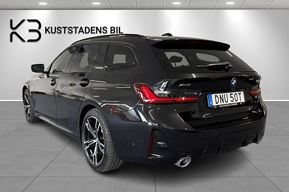 BMW 330e 5 of 29
