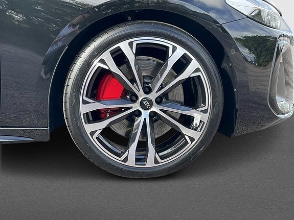 Audi A5 8 of 16