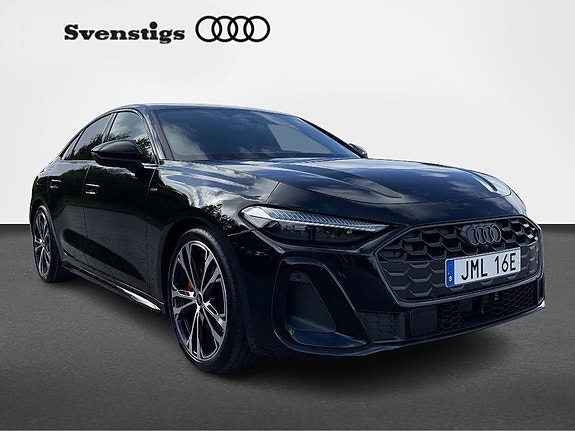 Audi A5 2 of 16