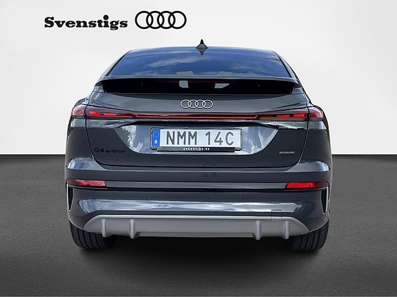 Audi Q4 e-tron 7 of 18