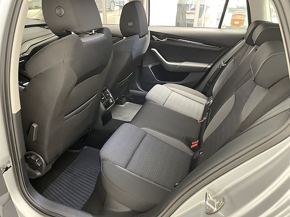 Skoda Octavia 13 of 20