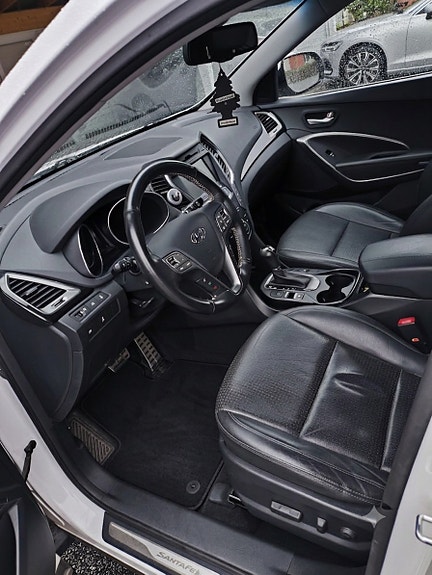 Hyundai Santa Fe 6 of 7