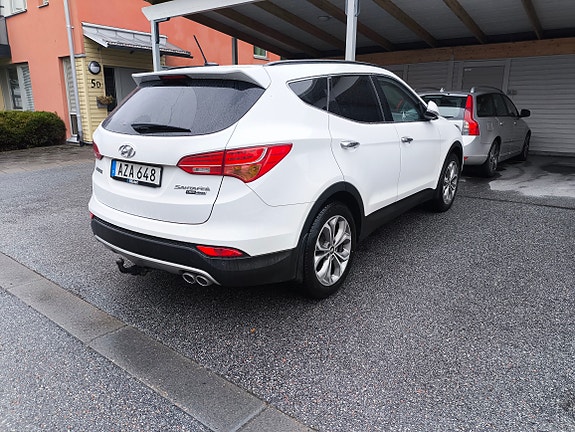 Hyundai Santa Fe 3 of 7