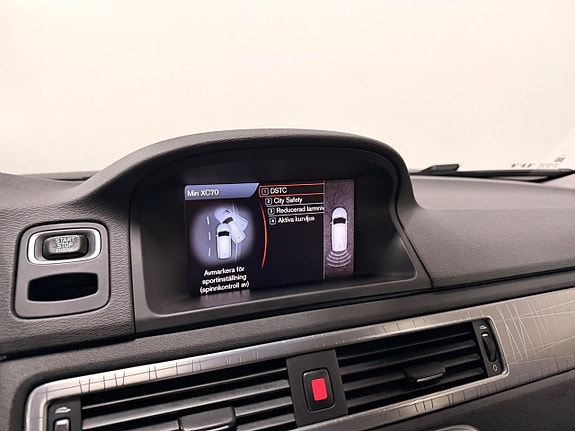 Volvo XC70 19 of 27