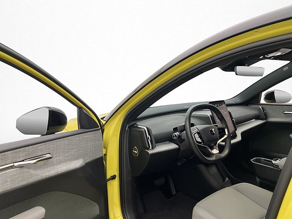 Volvo EX30 13 of 30