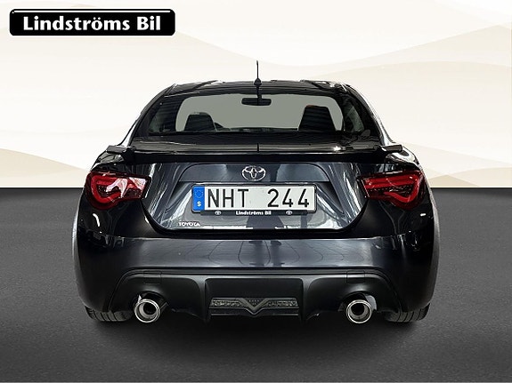 Toyota GT86 7 of 18