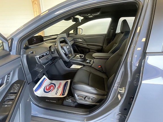 Subaru Solterra 7 of 16
