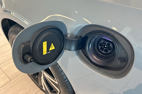 Volvo V90 13 of 24