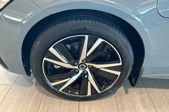 Volvo V90 12 of 24