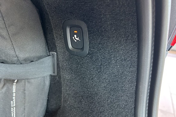 Volvo V90 16 of 24