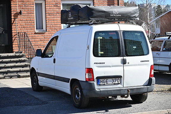 Peugeot Partner 2 of 8