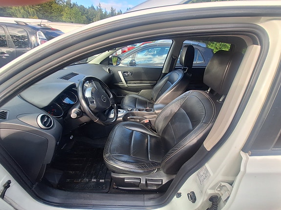 Nissan Qashqai+2 9 of 15