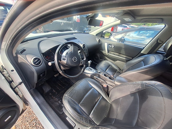 Nissan Qashqai+2 8 of 15