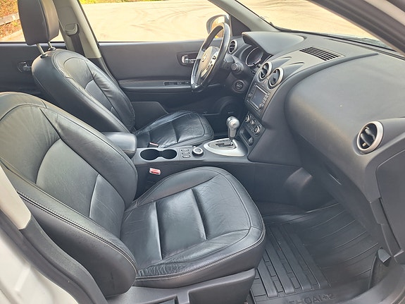 Nissan Qashqai+2 6 of 19