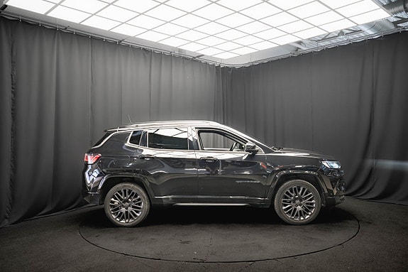 Jeep Compass 6 of 25