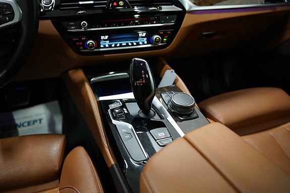BMW 530d 18 of 30